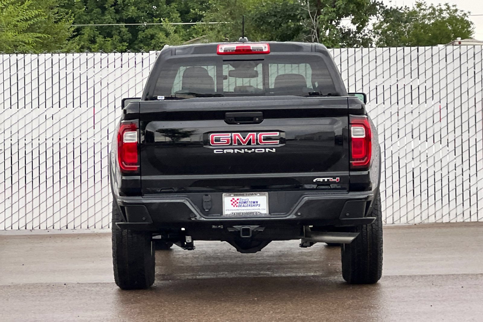 New 2026 GMC Canyon AT4 w/ Technology Plus Package AWD/4WD image 5