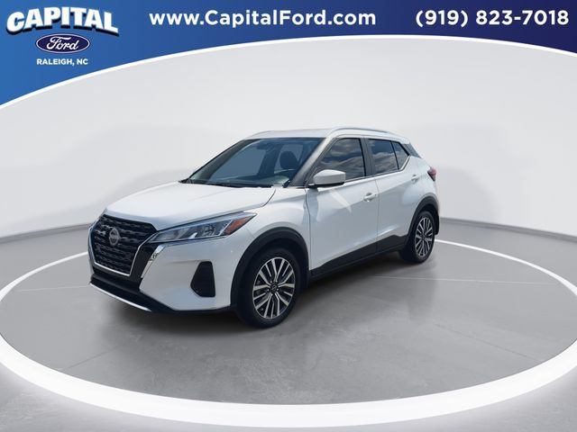 Used 2024 Nissan Kicks SV FWD image 4
