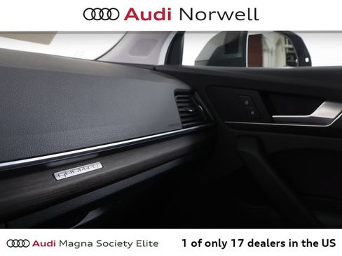 Used 2023 Audi Q5 2.0T Premium Plus w/ Premium Plus Package AWD/4WD image 7