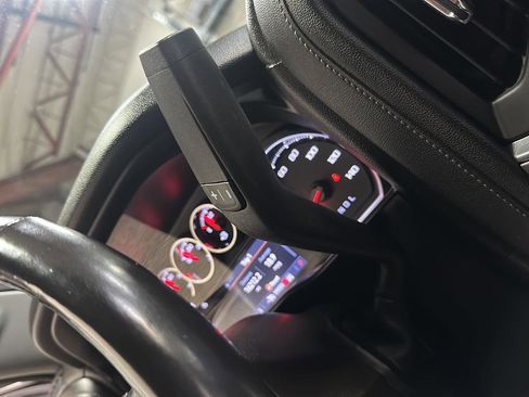 Used 2020 Chevrolet Silverado 1500 LT w/ All-Star Edition image 24