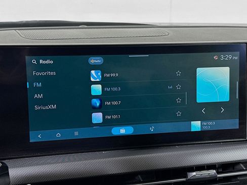 Used 2025 Hyundai Sonata SEL FWD image 21
