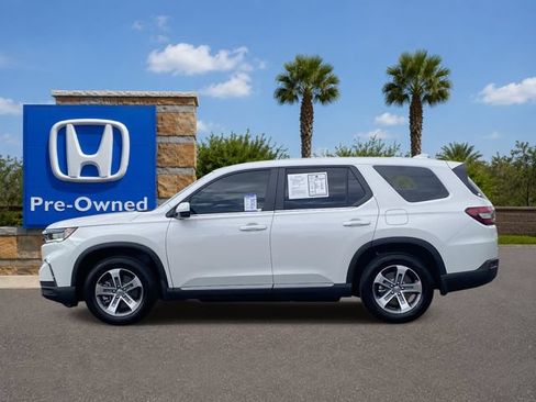Certified 2025 Honda Pilot EX-L image 3