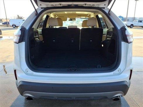 Used 2019 Ford Edge SEL w/ Equipment Group 201A image 22