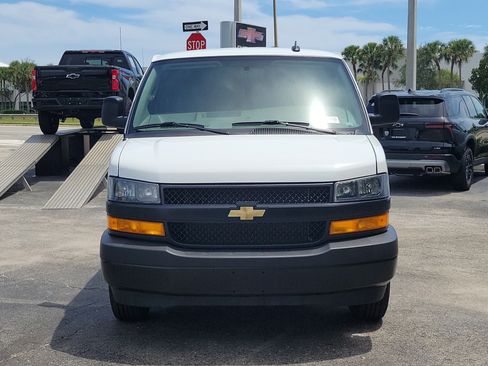 Used 2025 Chevrolet Express 2500 Extended w/ Driver Convenience Package RWD image 8