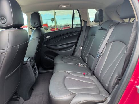 Used 2017 Buick Envision Essence image 19