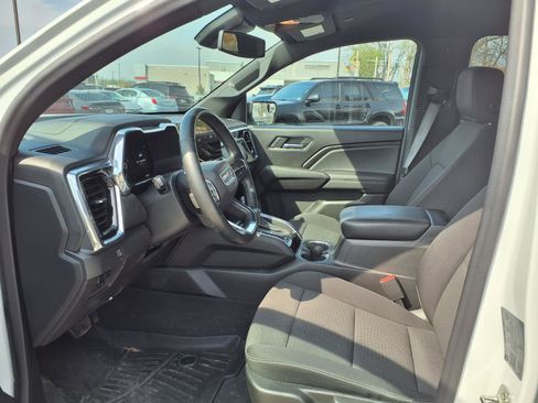 Used 2024 GMC Canyon Elevation w/ Convenience Package RWD image 23