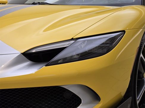 Used 2023 Ferrari 296 GTS image 5