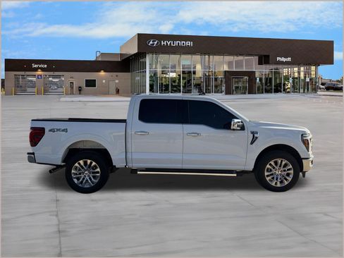 Used 2024 Ford F150 Lariat w/ Tow/Haul Package AWD/4WD image 8