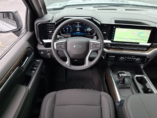 New 2026 Chevrolet Silverado 1500 RST w/ Convenience Package II AWD/4WD image 8