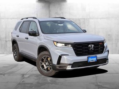 New 2025 Honda Pilot TrailSport