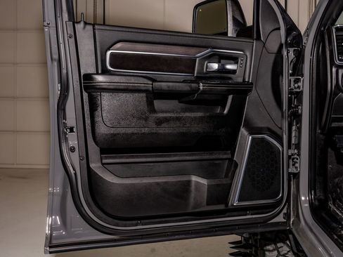 Used 2025 RAM 3500 Laramie w/ Night Edition image 36