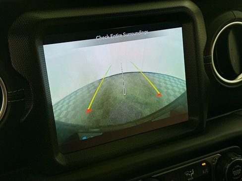 Used 2023 Jeep Wrangler Sahara w/ Cold Weather Group AWD/4WD image 22