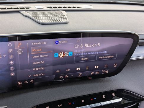 New 2025 Buick Enclave Sport Touring w/ LPO, Floor Liner Package image 17