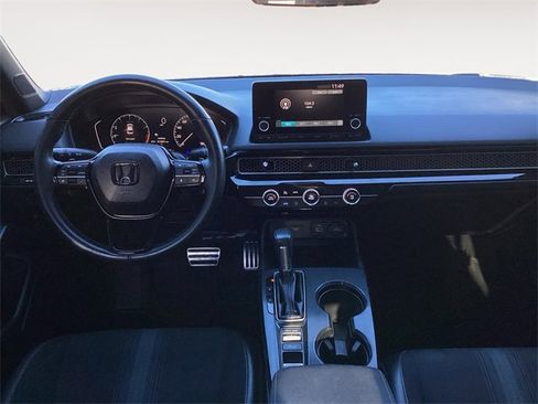 Used 2024 Honda Civic Sport image 10