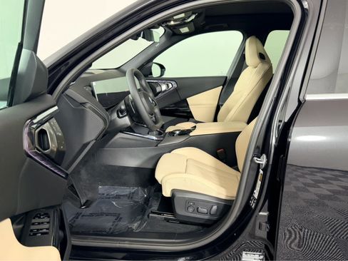 New 2026 BMW X3 xDrive30i w/ Convenience Package AWD/4WD image 9