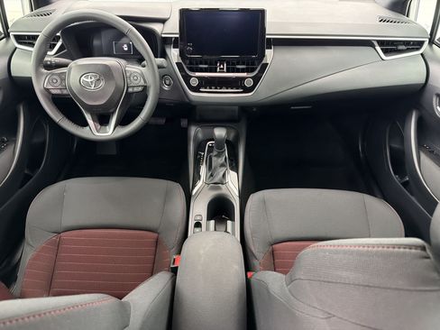 Used 2026 Toyota Corolla SE FWD image 14