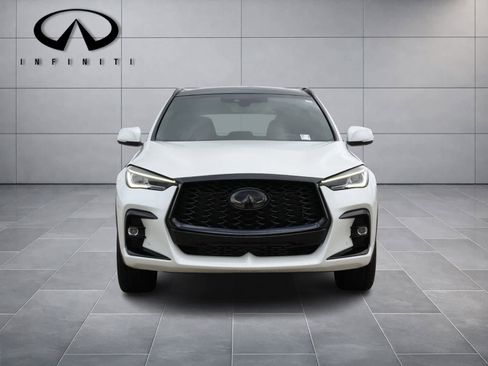 Certified 2025 INFINITI QX50 Sport AWD/4WD image 2