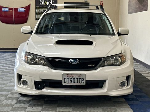 Used 2011 Subaru Impreza WRX Premium image 9