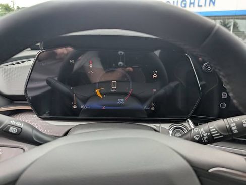 New 2026 Chevrolet Trax ACTIV w/ Driver Confidence Package FWD image 22