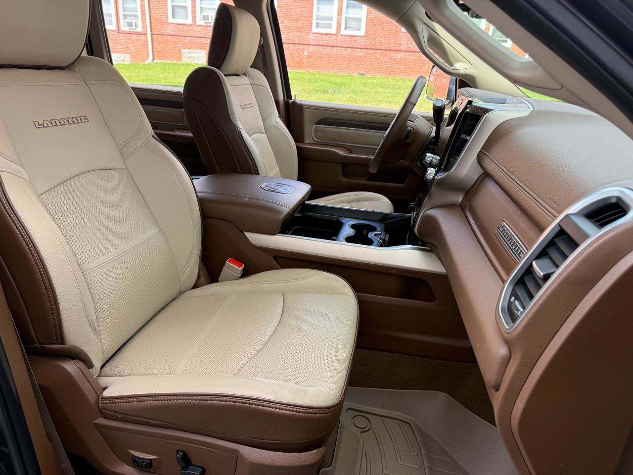 Used 2020 RAM 3500 Laramie AWD/4WD image 31