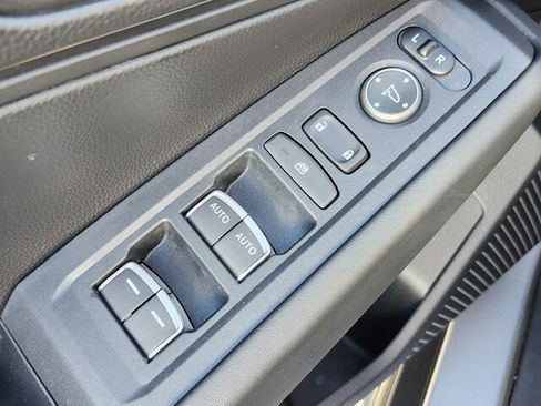 Certified 2023 Honda Accord LX image 36