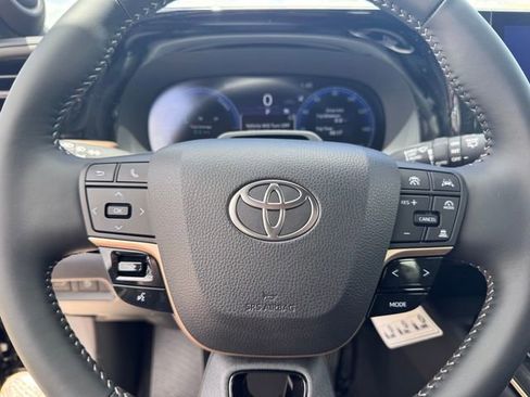 New 2026 Toyota Crown Signia AWD/4WD image 12