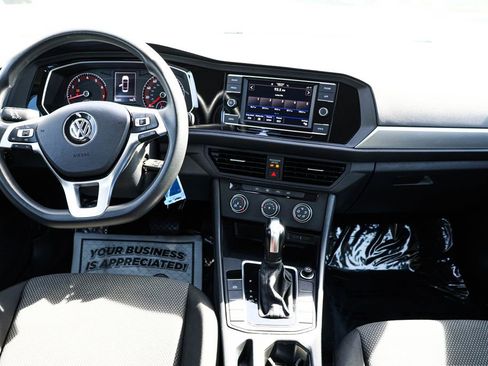 Used 2021 Volkswagen Jetta S image 26