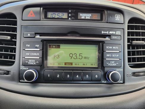 Used 2011 Hyundai Accent GS image 30