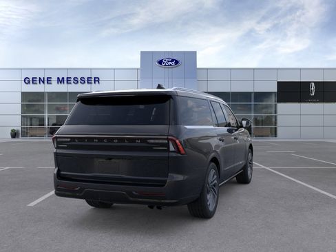 New 2025 Lincoln Navigator L Reserve AWD/4WD image 30