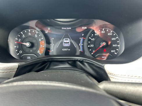 Used 2022 Jeep Compass Limited w/ Sun and Sound Group image 15