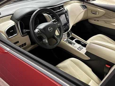 Used 2024 Nissan Murano SL image 22