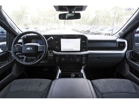 Used 2023 Ford F250 XLT w/ Tremor Off-Road Package AWD/4WD image 12