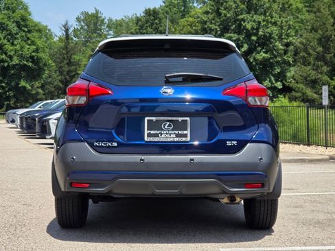 Used 2020 Nissan Kicks SR FWD image 24