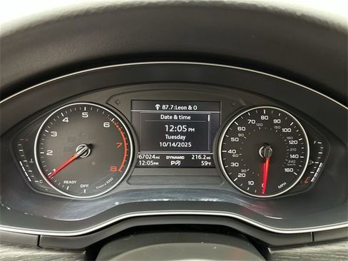 Used 2017 Audi A4 2.0T allroad Premium w/ Convenience Package image 15