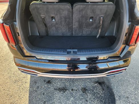 Certified 2022 Kia Sorento S image 29