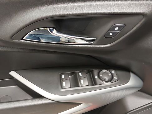 Certified 2024 Chevrolet Trax RS FWD image 25