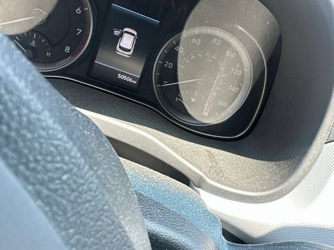 Used 2021 Hyundai Kona SEL Plus w/ Cargo Package AWD/4WD image 18