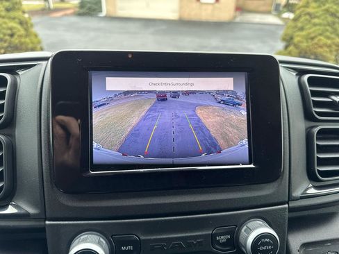 Used 2023 RAM ProMaster 2500 w/ Convenience Group image 18