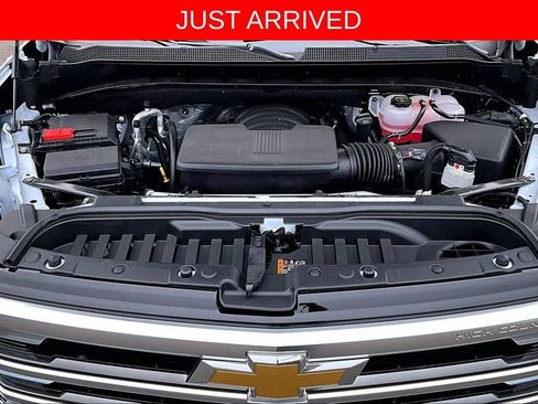 New 2026 Chevrolet Silverado 1500 High Country w/ Technology Package AWD/4WD image 9