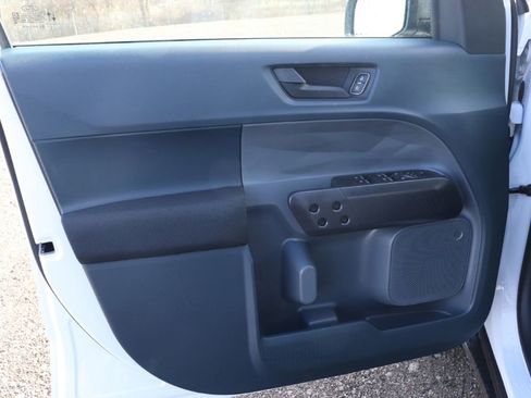 New 2026 Ford Maverick XL image 32