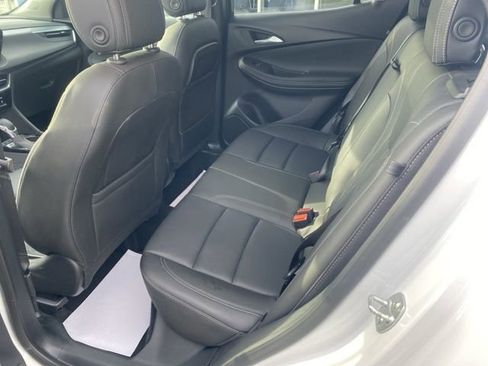 Used 2025 Buick Encore GX Avenir w/ Avenir Technology Package image 24