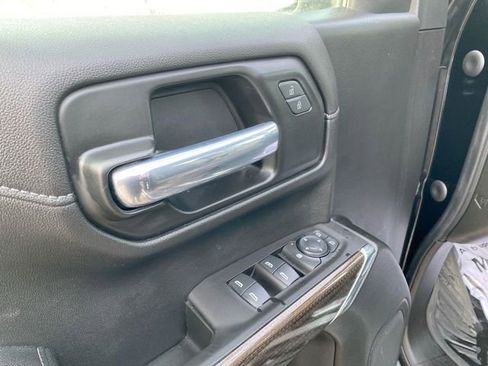 Used 2021 Chevrolet Silverado 1500 RST image 22