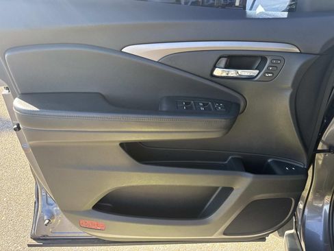 Used 2020 Honda Passport EX-L image 18