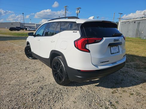 Used 2019 GMC Terrain SLE w/ Black Edition FWD image 6