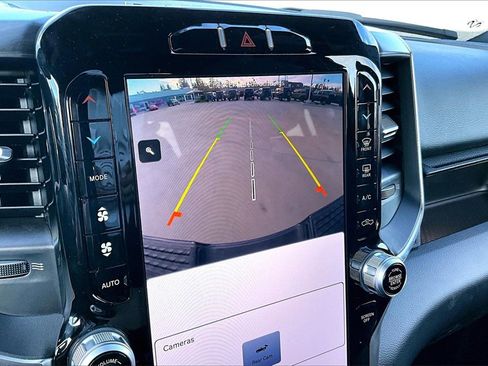 Used 2024 RAM 2500 Big Horn w/ Night Edition image 23