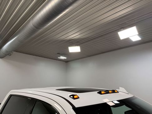 Used 2022 GMC Sierra 3500 AT4 w/ AT4 Preferred Package image 46