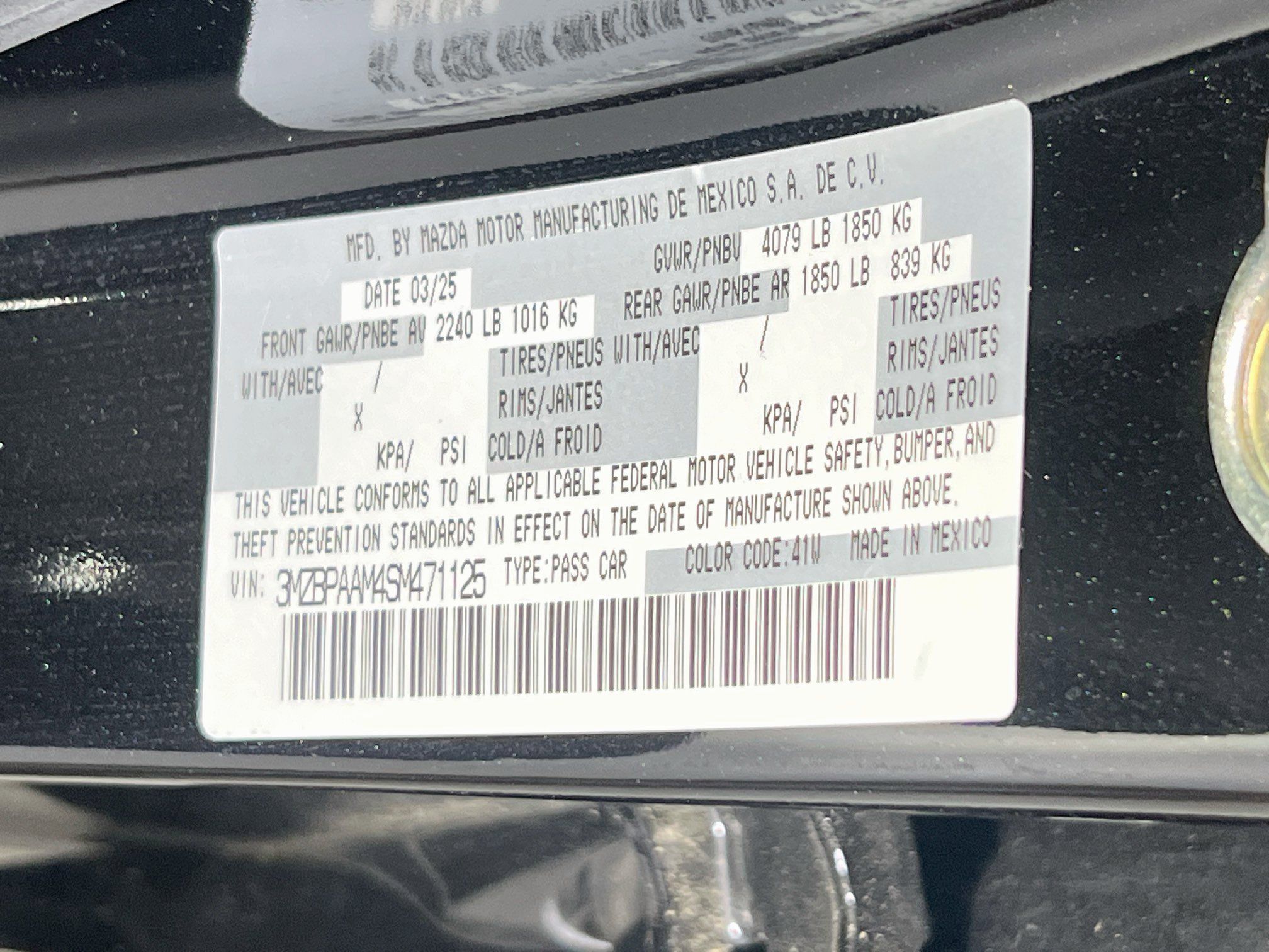 Used 2025 MAZDA MAZDA3 s FWD image 29