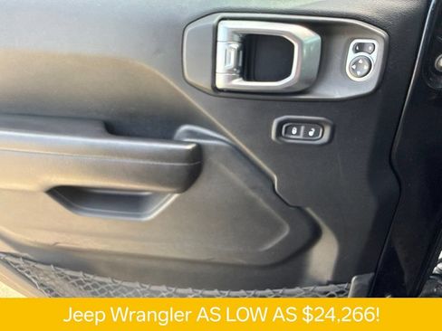 Used 2020 Jeep Wrangler Unlimited Sport S AWD/4WD image 29