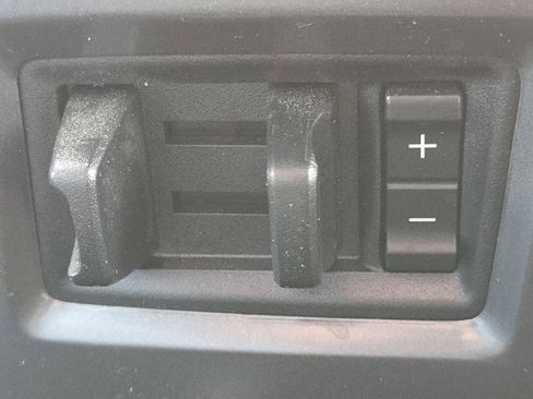 Used 2020 Ford F150 XLT w/ Equipment Group 302A Luxury image 11