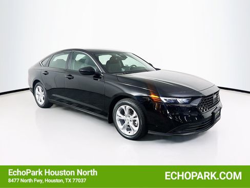 Used 2025 Honda Accord LX image 1